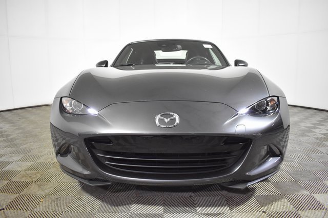 Used 2019 MAZDA MX-5 Miata RF Grand Touring image 2