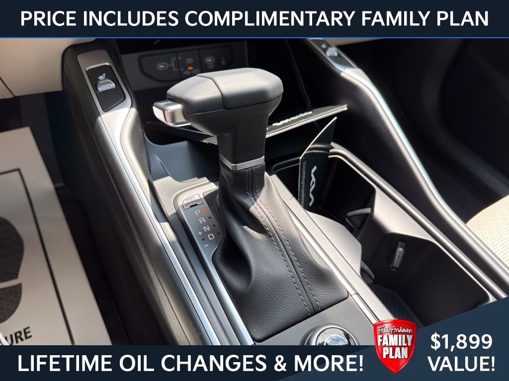 New 2026 Kia Sorento S w/ S Panoramic Sunroof Package FWD image 18