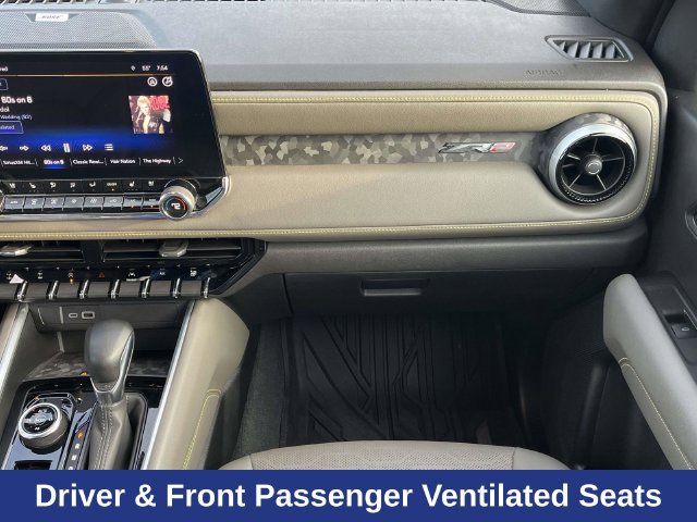 Used 2023 Chevrolet Colorado ZR2 w/ ZR2 Convenience Package III AWD/4WD image 19