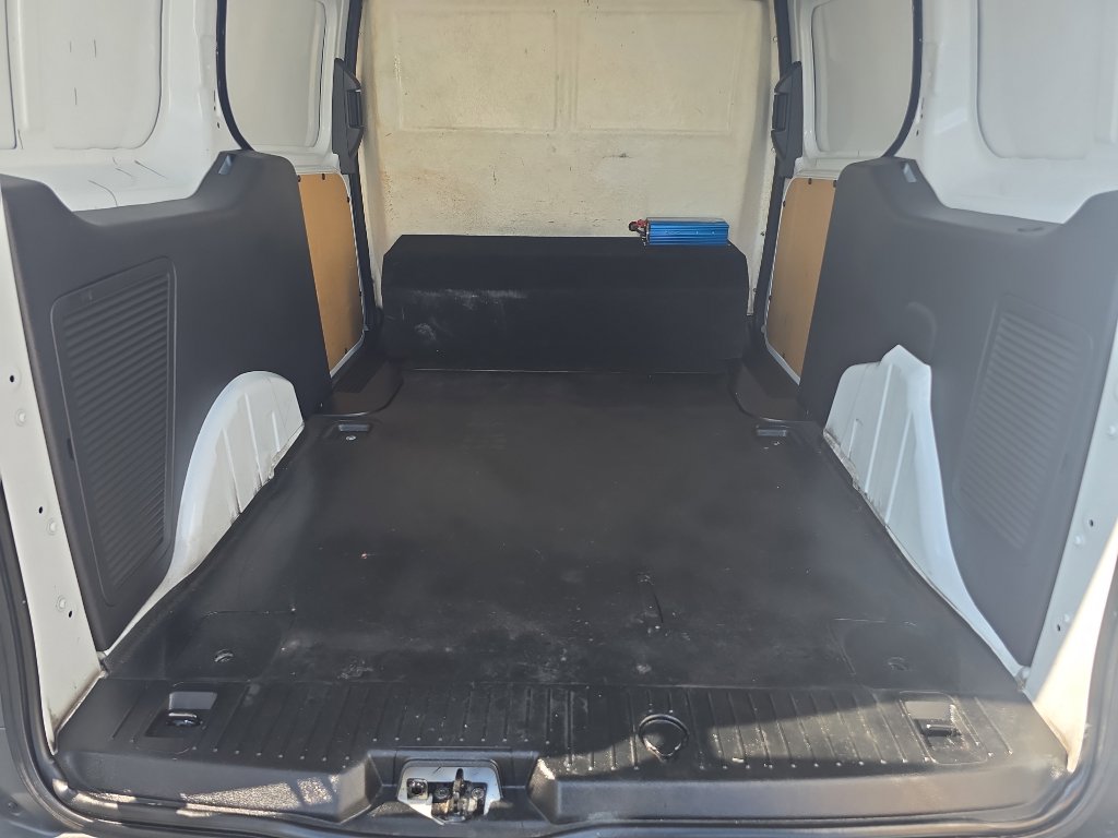 Used 2016 Ford Transit Connect XL image 7