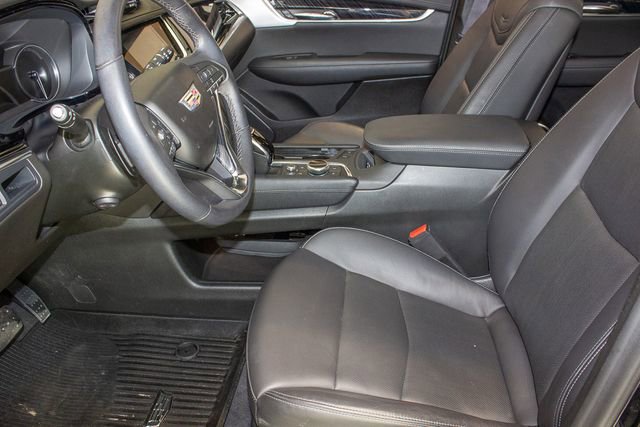 Used 2024 Cadillac XT6 Premium Luxury w/ LPO, Floor Liner Package image 23