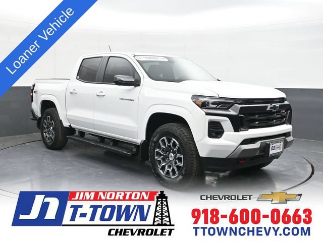 New 2025 Chevrolet Colorado Z71 w/ Technology Package AWD/4WD image 1