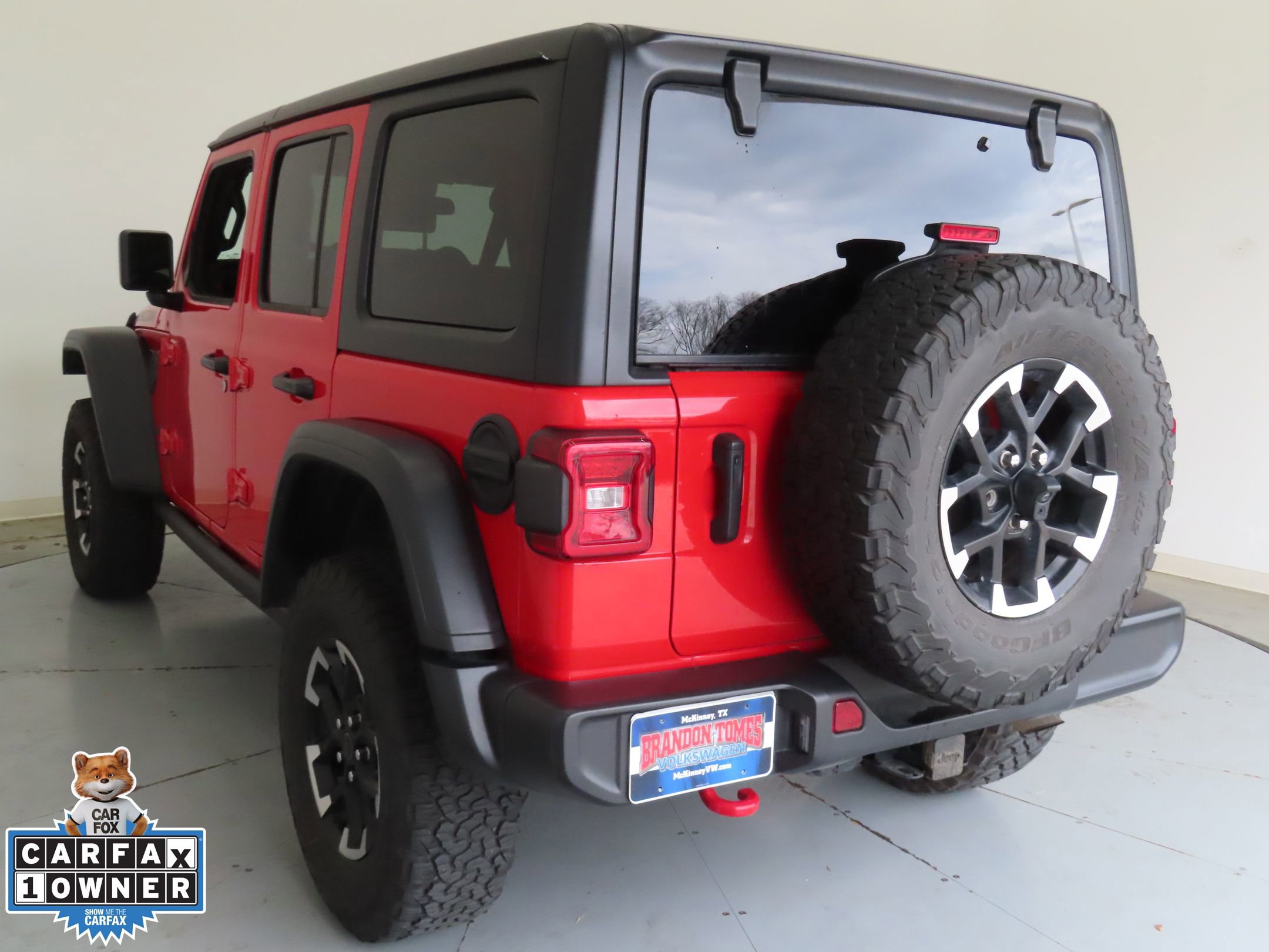 Used 2025 Jeep Wrangler Unlimited Rubicon AWD/4WD image 7