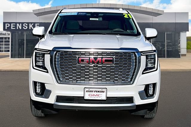 Used 2021 GMC Yukon XL Denali image 3