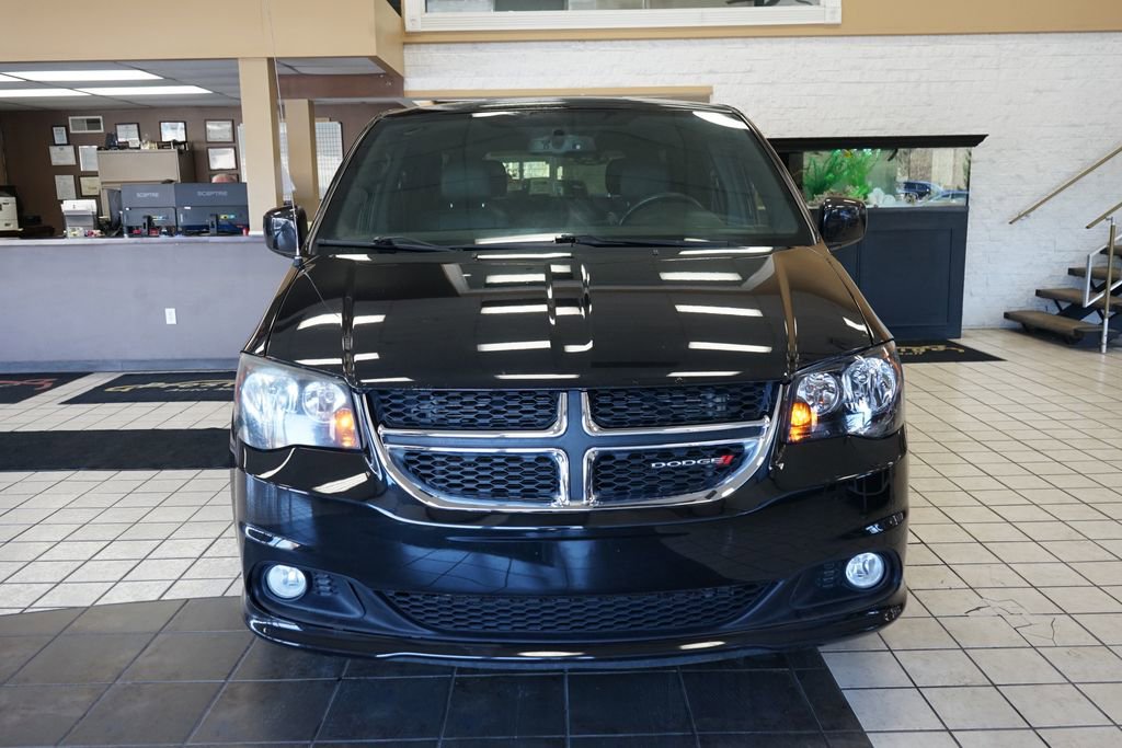 Used 2018 Dodge Grand Caravan GT image 18