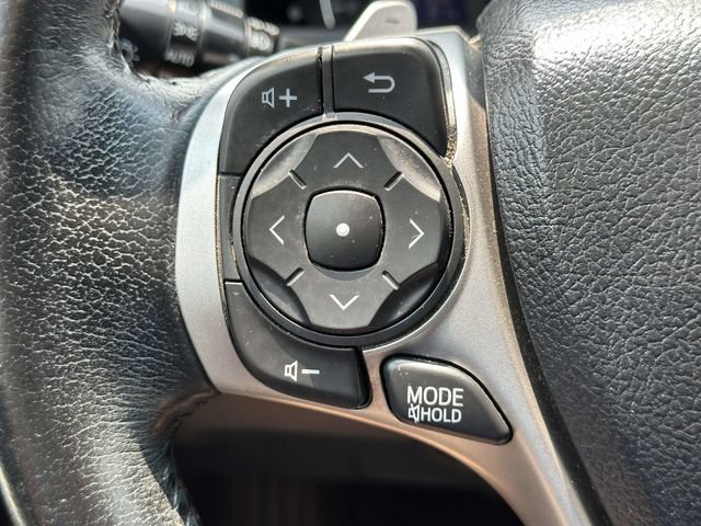 Used 2014 Toyota Camry SE FWD image 21