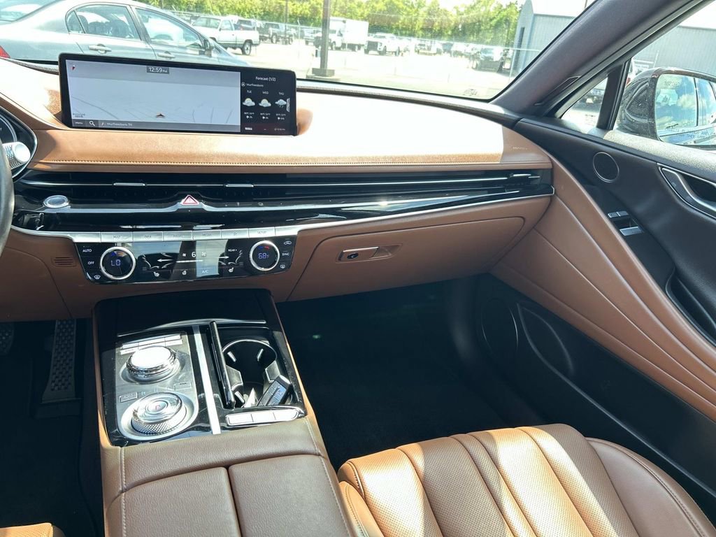 Used 2024 Genesis G80 2.5T image 17
