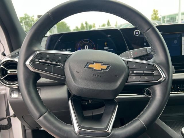 Used 2026 Chevrolet Equinox LT FWD image 13