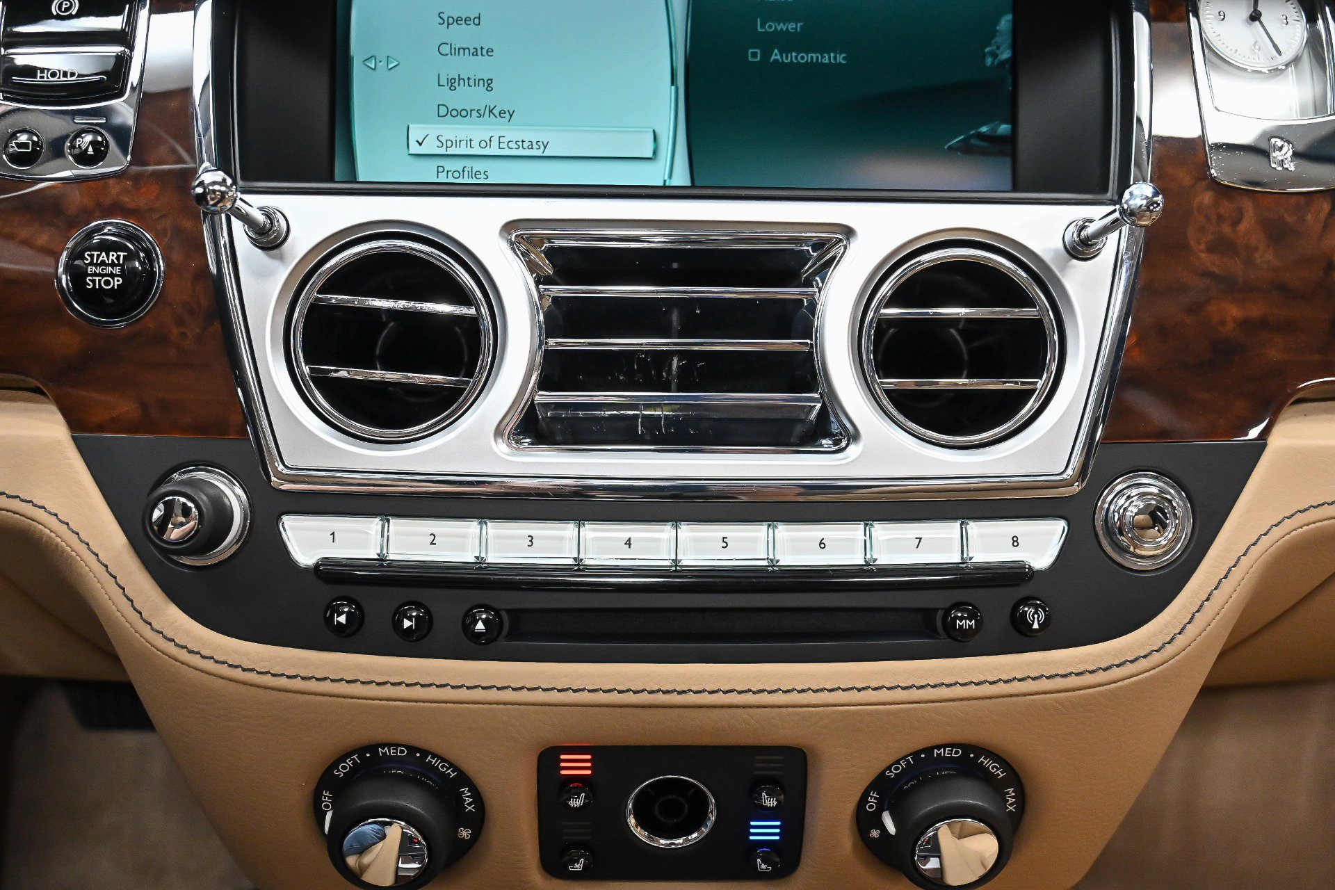 Used 2017 Rolls-Royce Ghost image 40