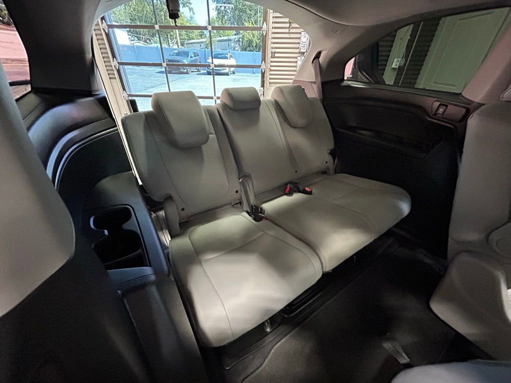 Used 2019 Honda Odyssey EX-L image 7