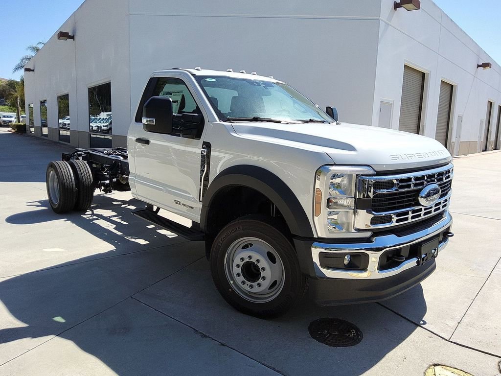 New 2025 Ford F450 XL w/ XL Chrome Package image 23
