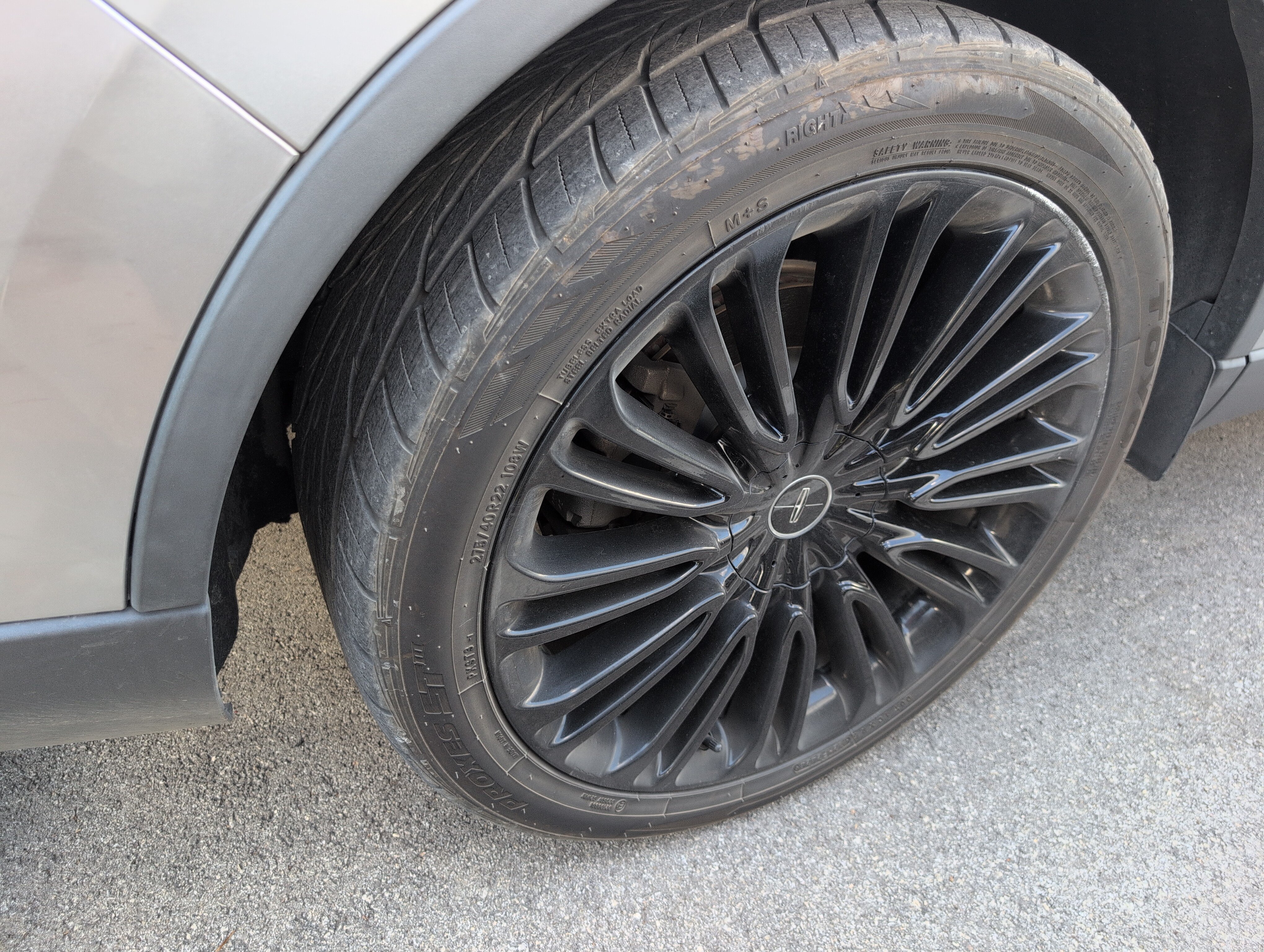 Used 2021 Lincoln Aviator 2WD image 3