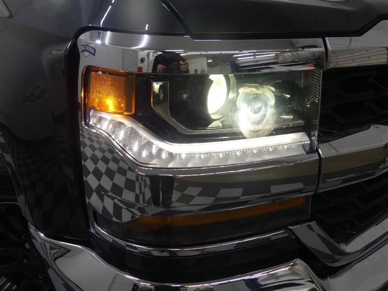 Used 2019 Chevrolet Silverado 1500 LT w/ All Star Edition AWD/4WD image 11