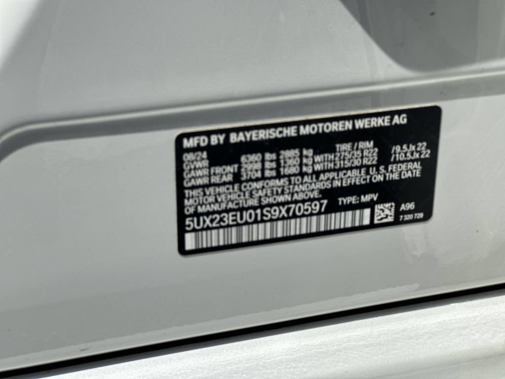 Used 2025 BMW X5 xDrive40i w/ M Sport Package AWD/4WD image 44
