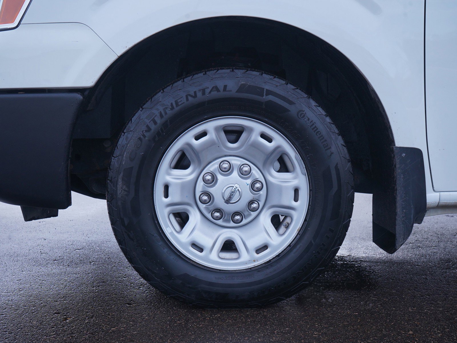 Used 2021 Nissan NV 2500 SV w/ Navigation Package image 30