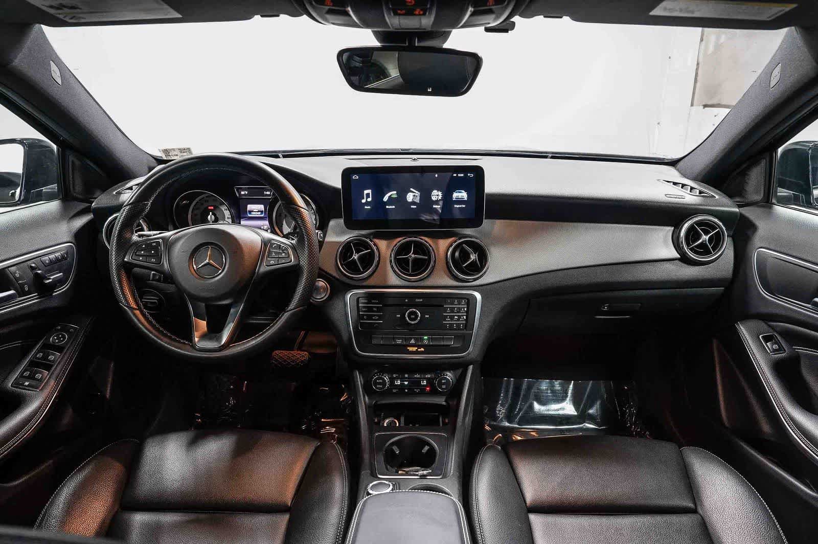 Used 2016 Mercedes-Benz GLA 250 image 12