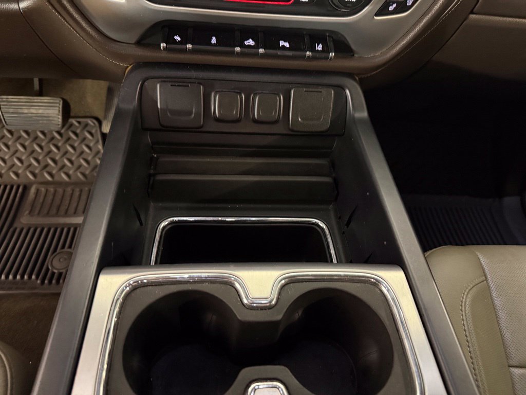 Used 2014 GMC Sierra 1500 SLT w/ SLT Crew Cab Value Package AWD/4WD image 17