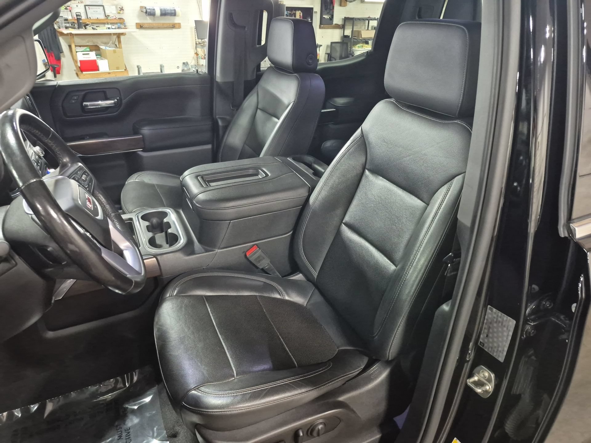 Used 2019 GMC Sierra 1500 SLT AWD/4WD image 19