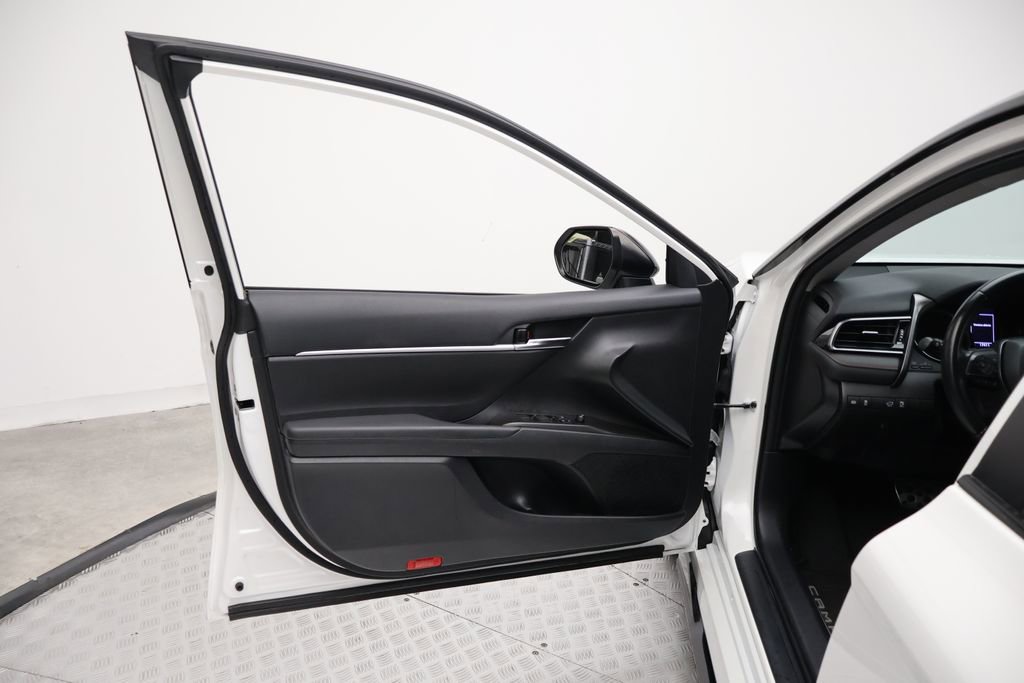 Used 2022 Toyota Camry TRD image 16