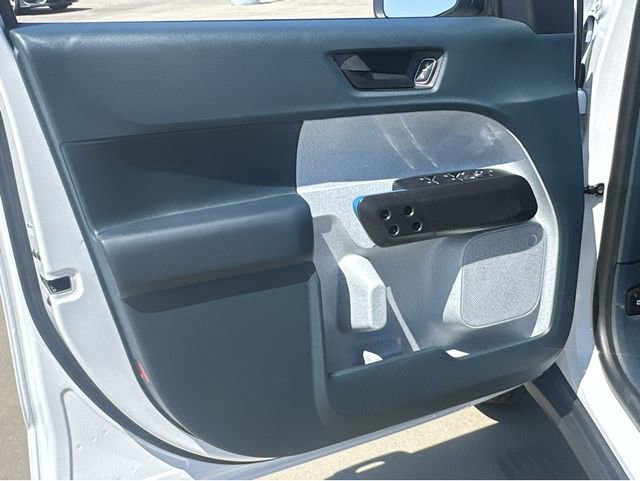 New 2026 Ford Maverick XLT w/ XLT Luxury Package FWD image 35