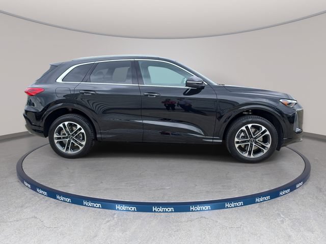 Used 2025 Audi Q5 Premium w/ Convenience Package AWD/4WD image 5