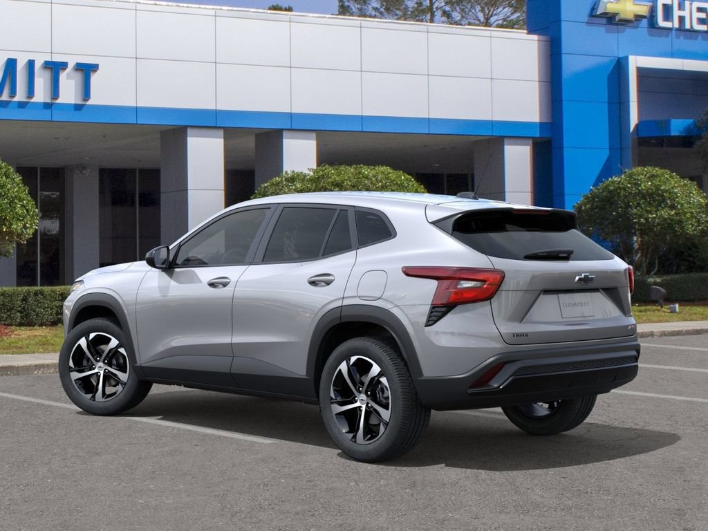 New 2026 Chevrolet Trax RS FWD image 3