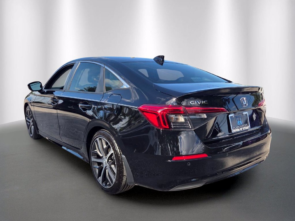Certified 2024 Honda Civic Touring image 5