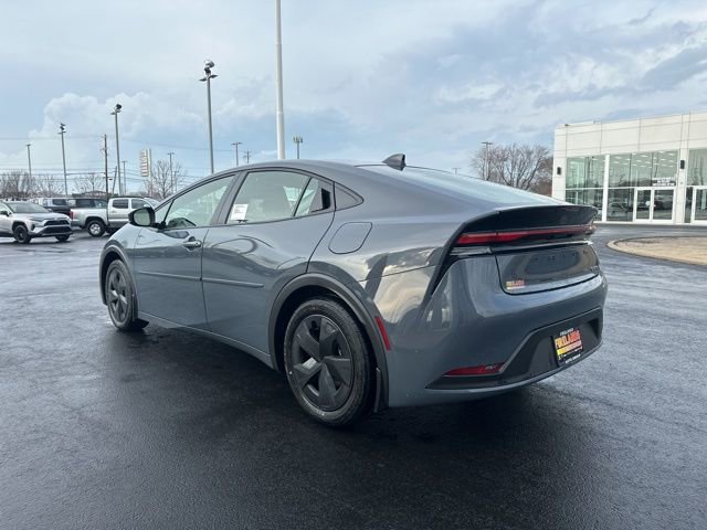 New 2026 Toyota Prius LE image 5