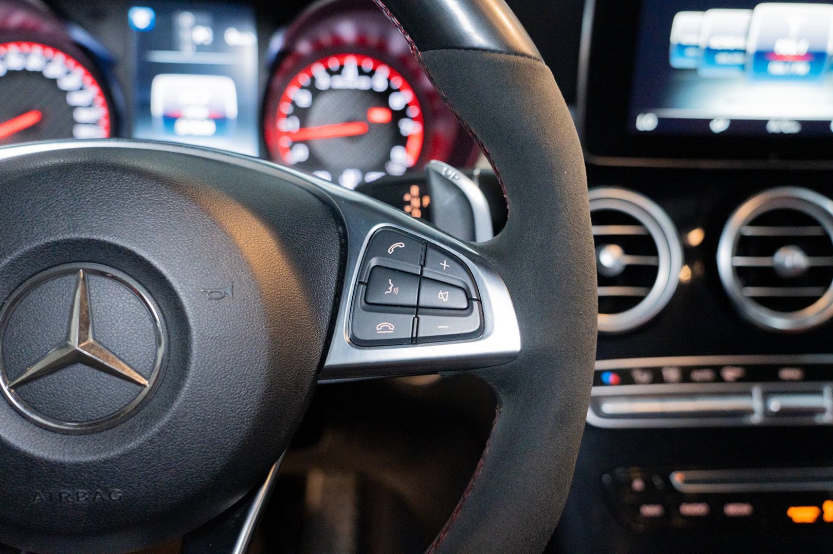 Used 2017 Mercedes-Benz C 63 AMG S image 39