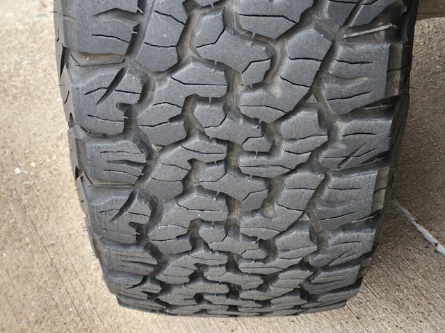 Used 2012 RAM 1500 SLT AWD/4WD image 11