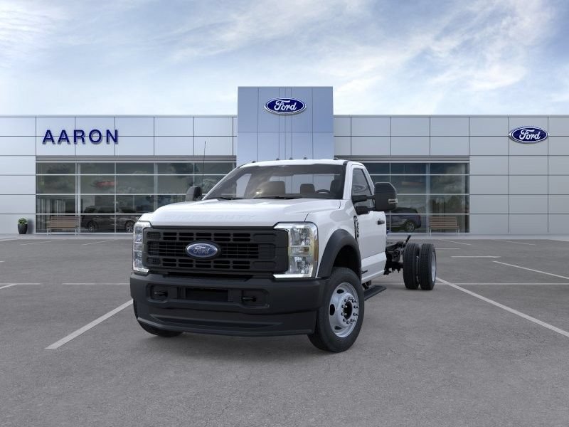 New 2026 Ford F550 4x4 Regular Cab Super Duty image 3