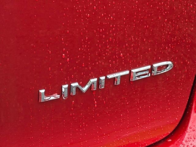New 2027 Chrysler Pacifica Limited FWD image 22