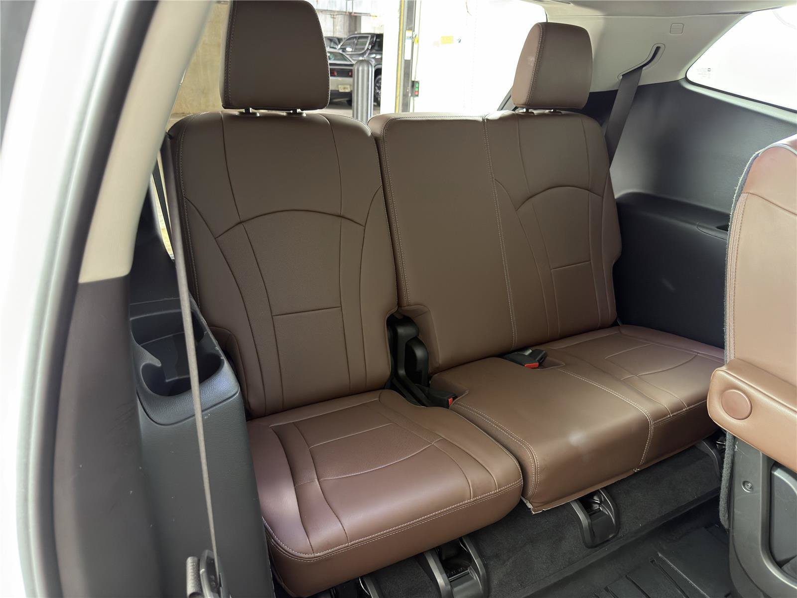 Certified 2021 Buick Enclave Avenir w/ Avenir Technology Package FWD image 13