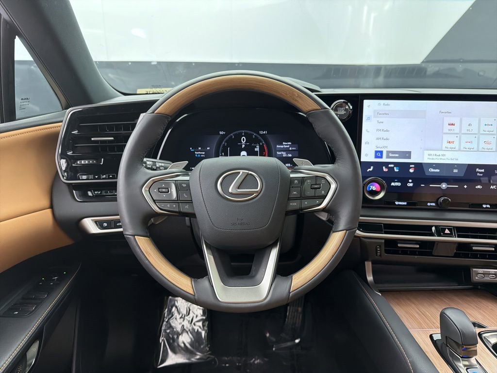 Used 2025 Lexus RX 350 Premium w/ Kick Sensor & Tow Package image 8