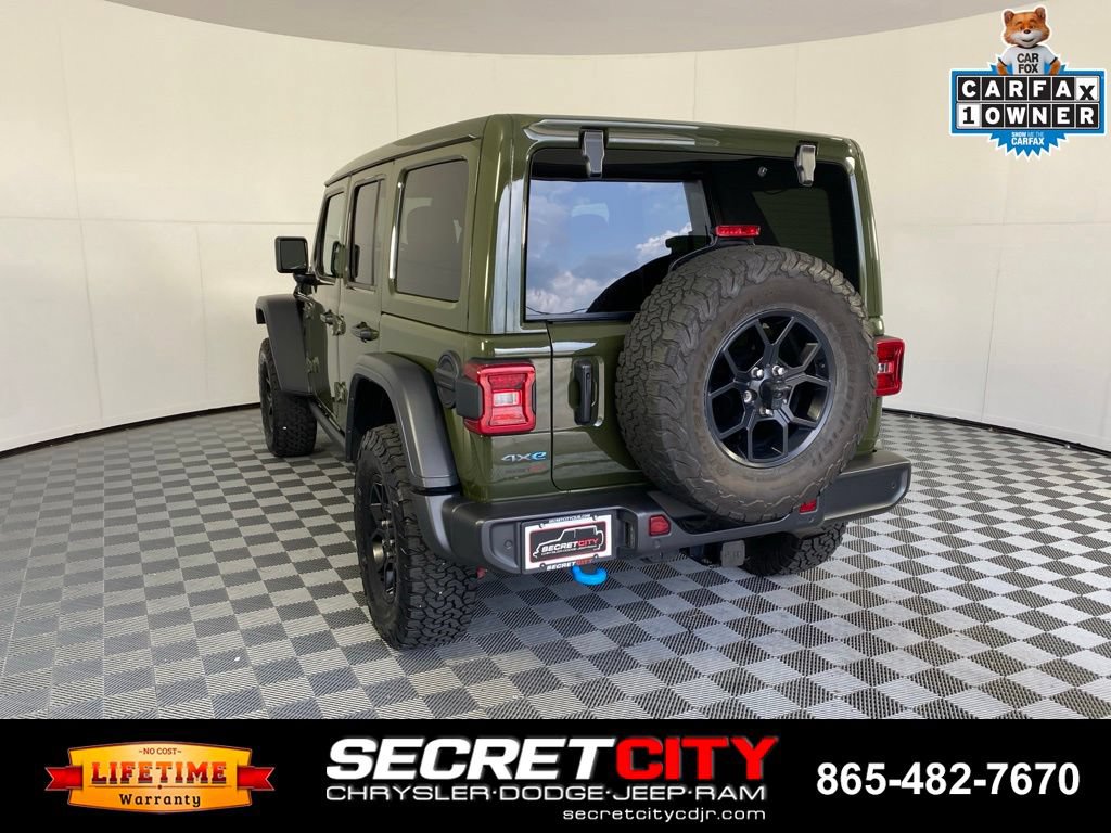 Used 2024 Jeep Wrangler Unlimited AWD/4WD image 5