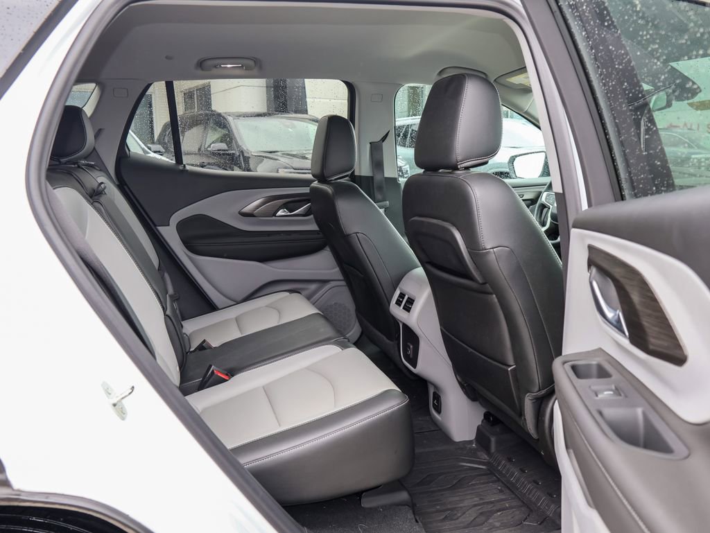 Certified 2023 GMC Terrain SLT w/ Infotainment Package II image 31