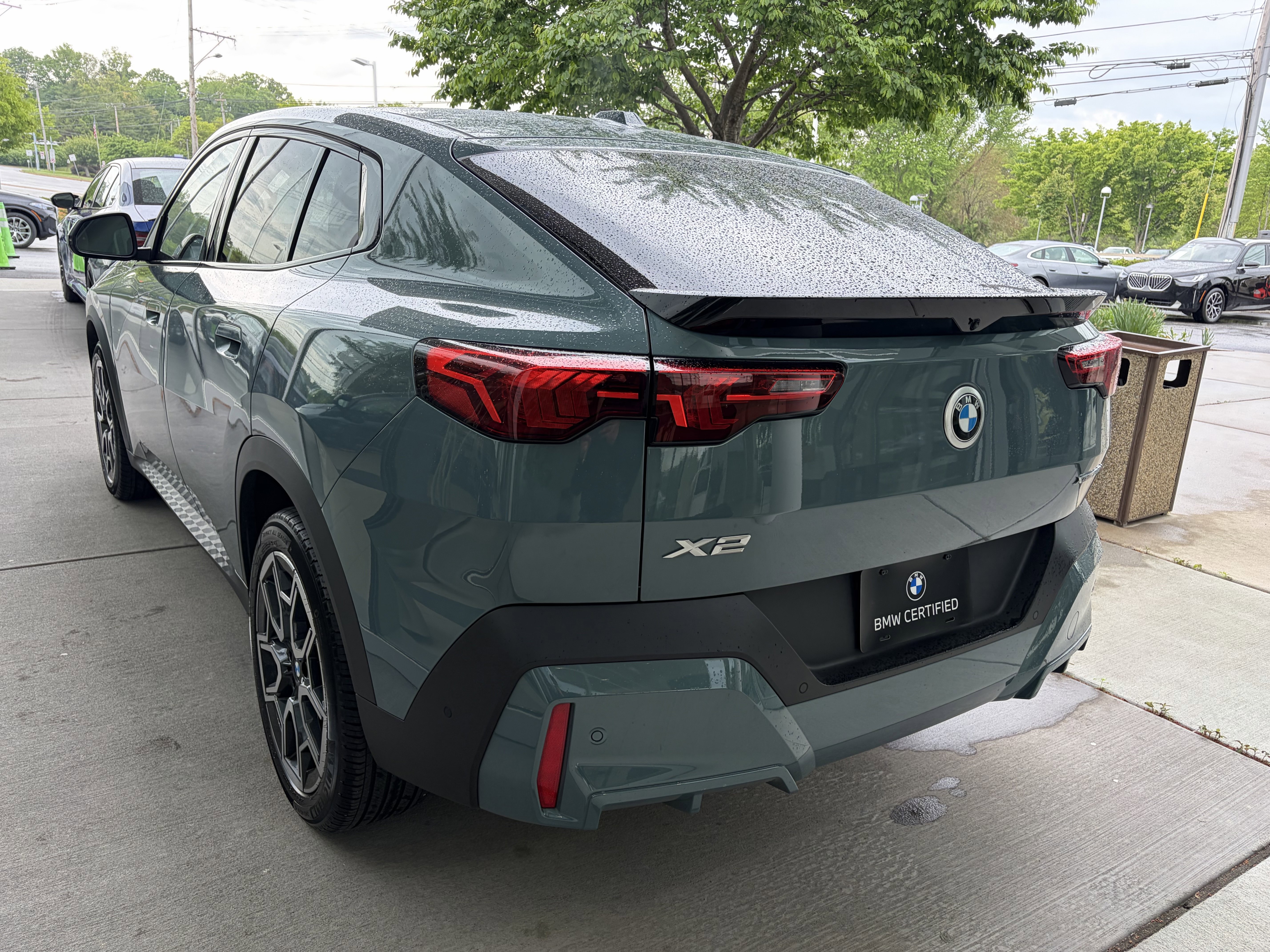 Certified 2025 BMW X2 xDrive28i AWD/4WD image 4
