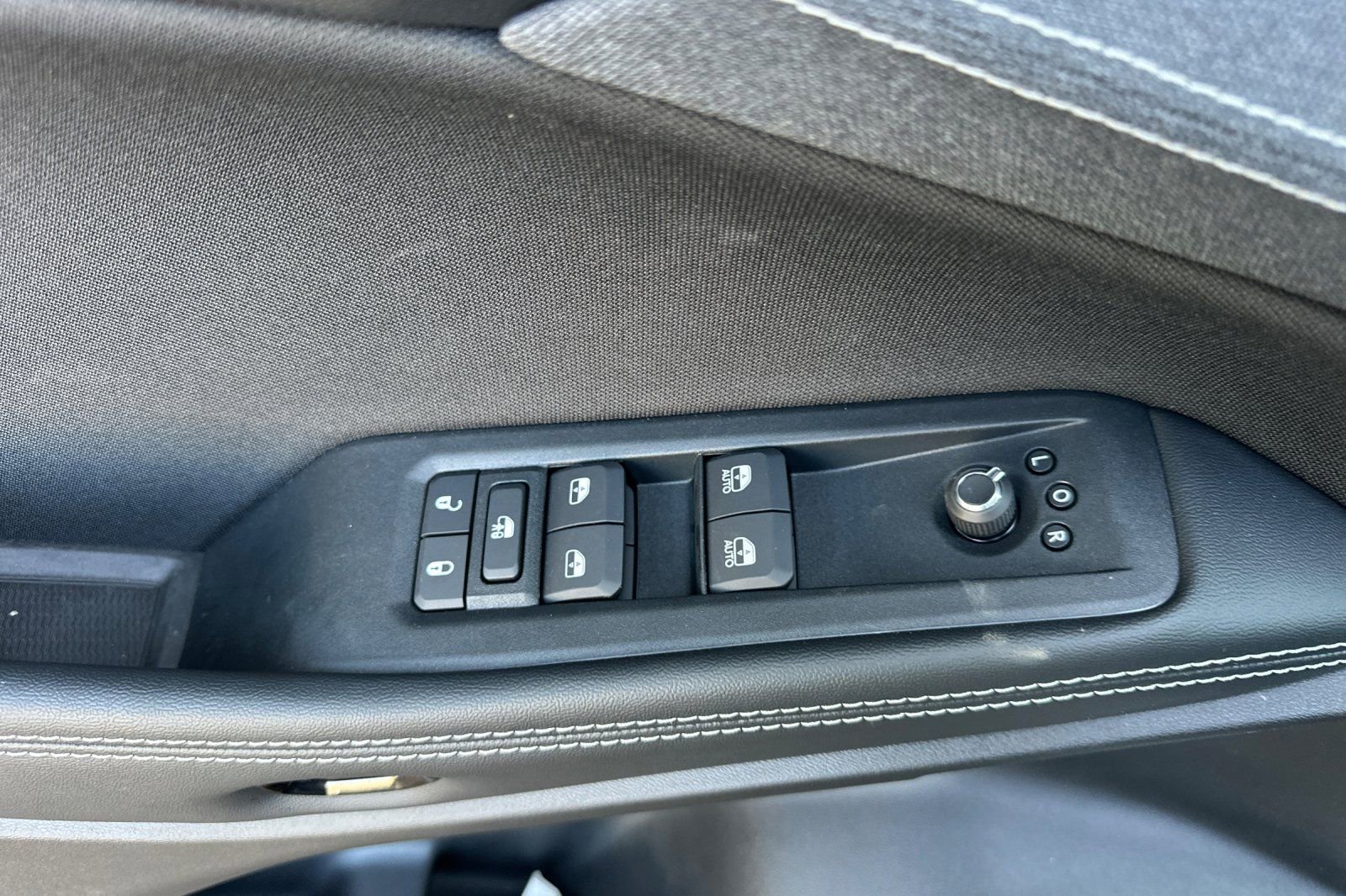 New 2026 Jeep Cherokee Laredo image 8