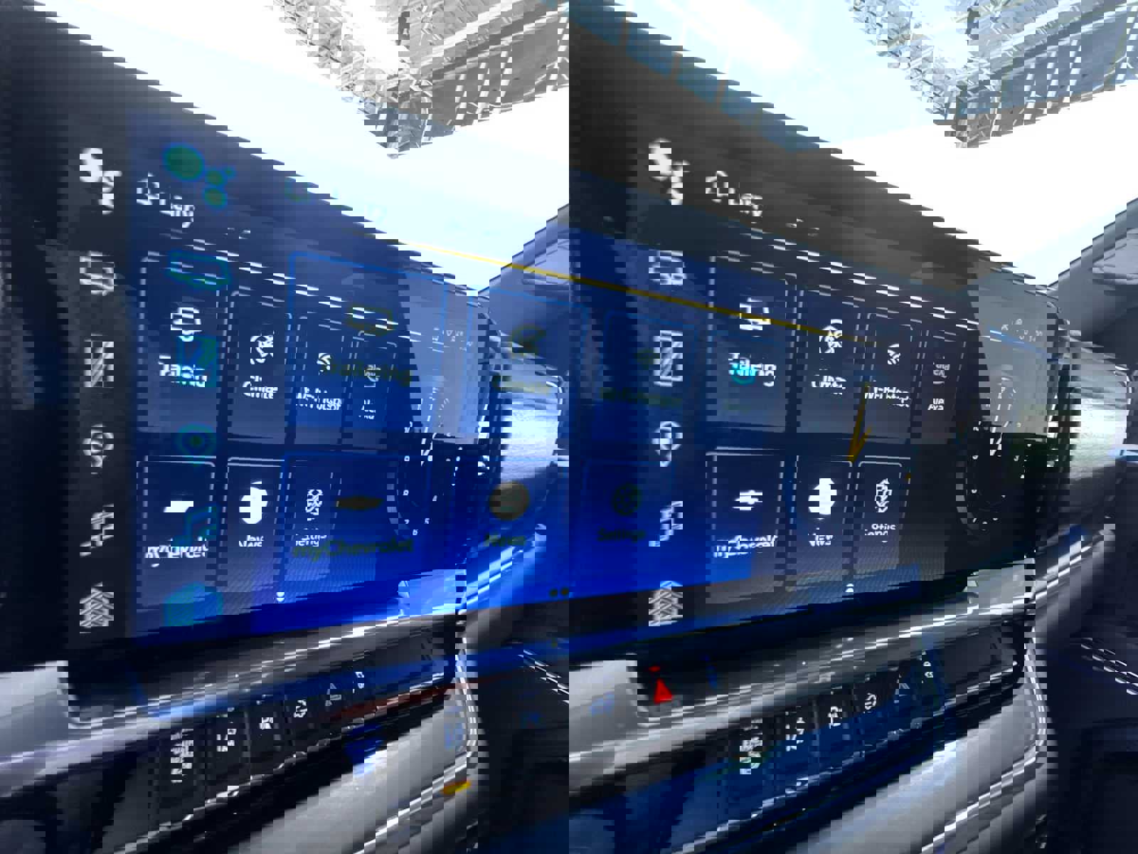 Used 2024 Chevrolet Silverado 2500 High Country w/ High Country Premium Package image 22