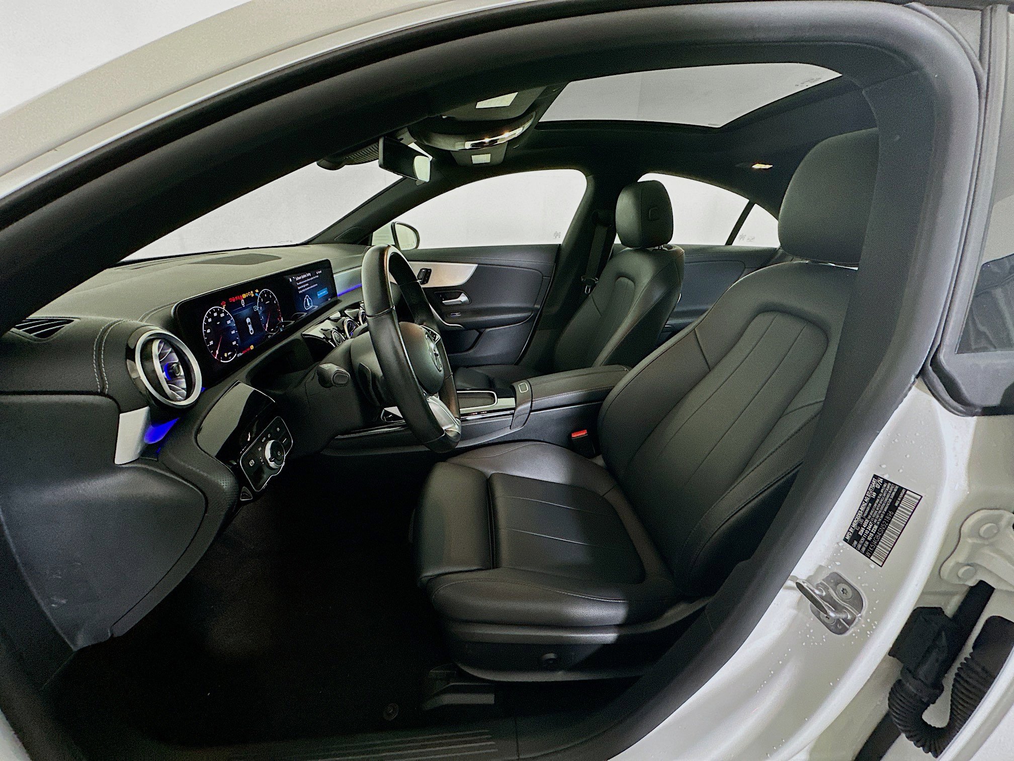 Used 2025 Mercedes-Benz CLA 250 image 13