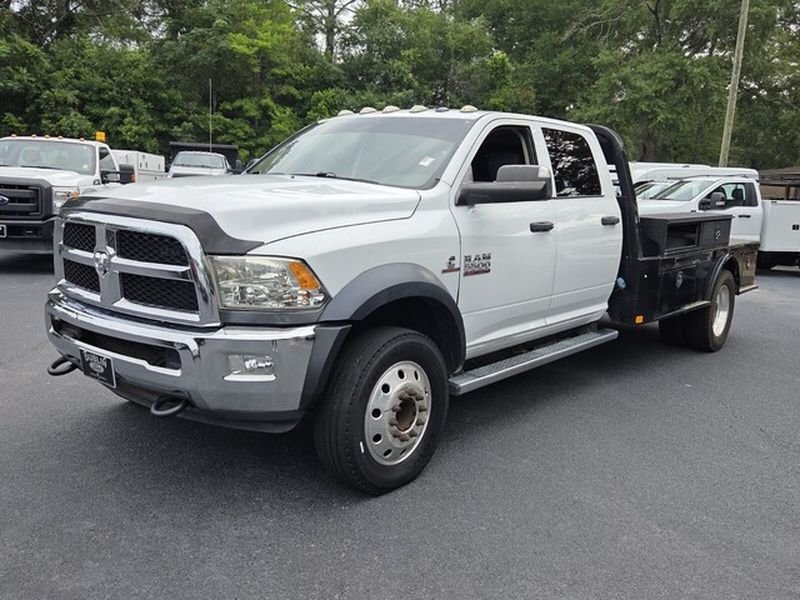 Used 2018 RAM 5500 Tradesman w/ Max Tow Package AWD/4WD image 3