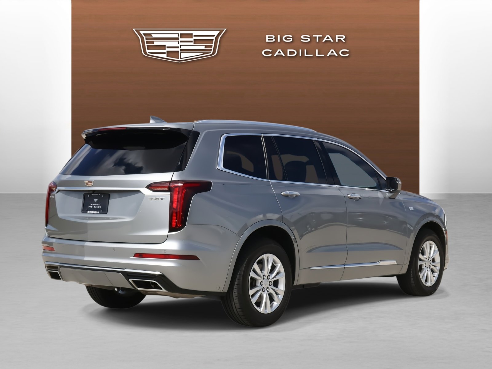 Certified 2024 Cadillac XT6 Luxury FWD image 5