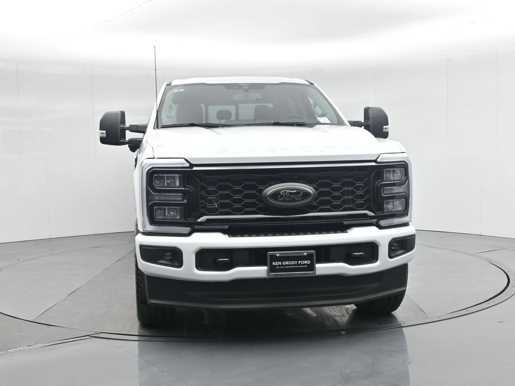 New 2026 Ford F350 XLT w/ XLT Premium Package AWD/4WD image 24