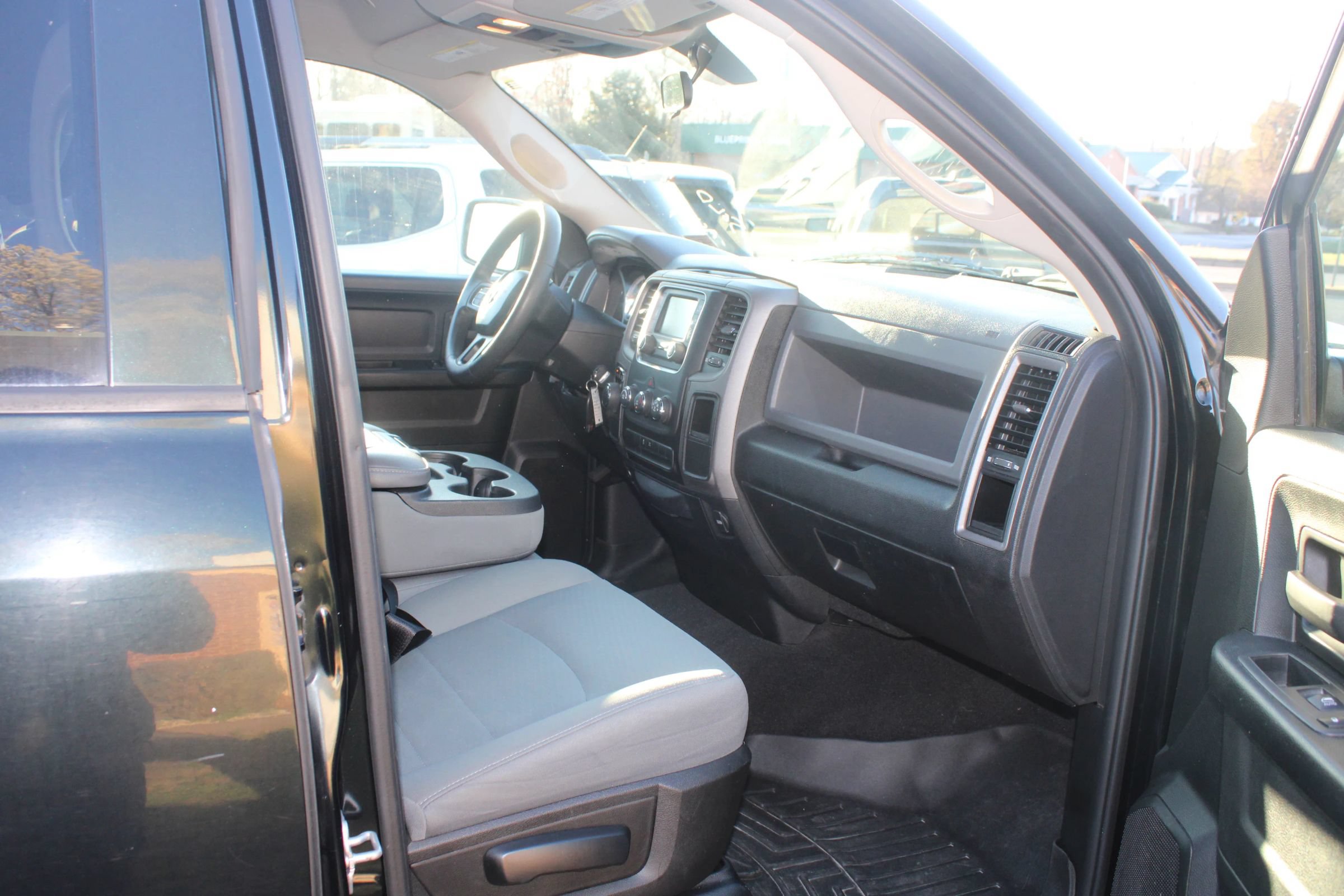 Used 2017 RAM 1500 Tradesman w/ Popular Equipment Group RWD image 12
