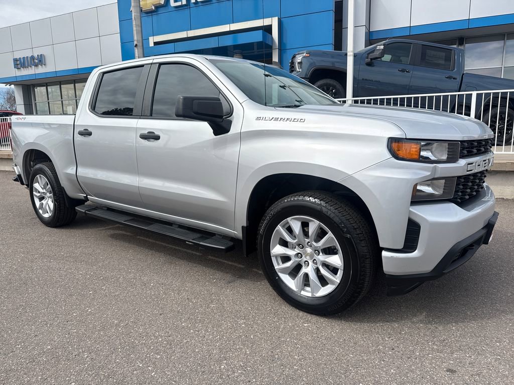 Used 2022 Chevrolet Silverado 1500 Custom w/ Safety Confidence Package AWD/4WD image 7