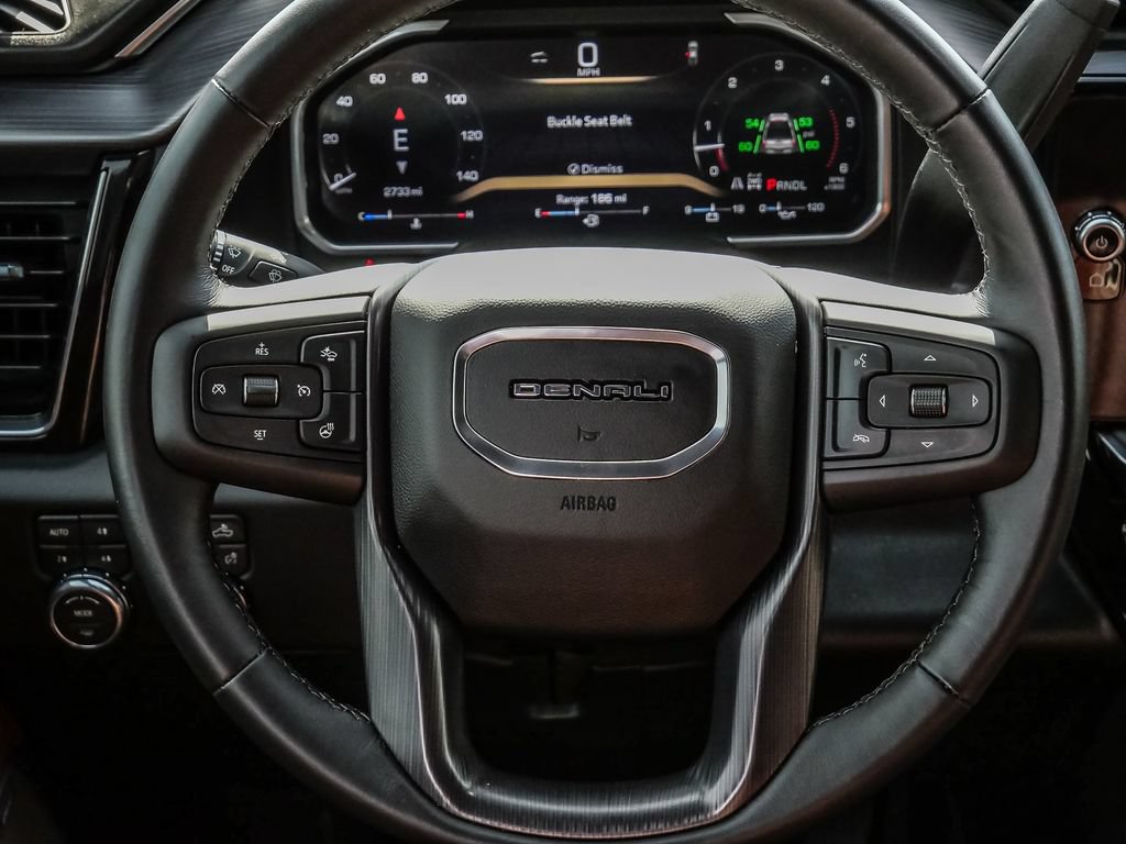 Used 2026 GMC Sierra 2500 Denali Ultimate w/ LPO, Black Badging Package AWD/4WD image 33
