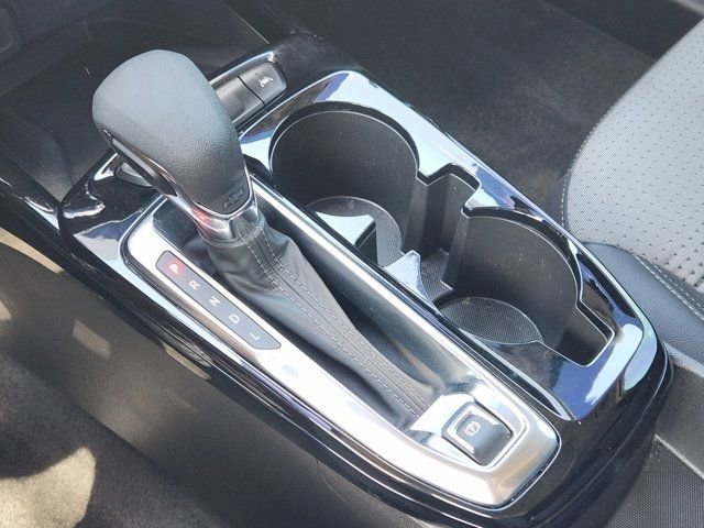 Used 2024 Chevrolet Trax LT w/ Sunroof Package image 22