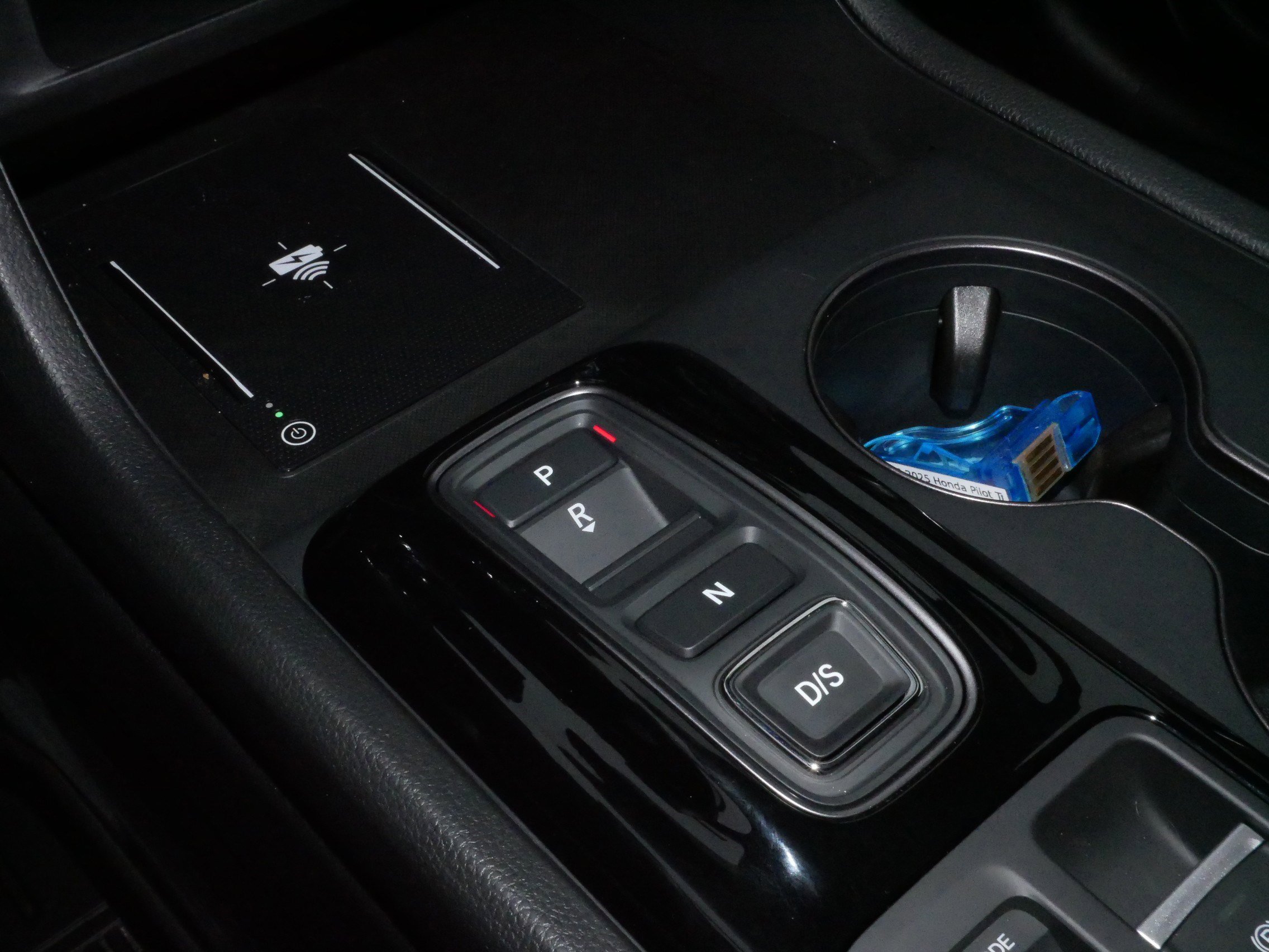 Certified 2025 Honda Pilot TrailSport image 24