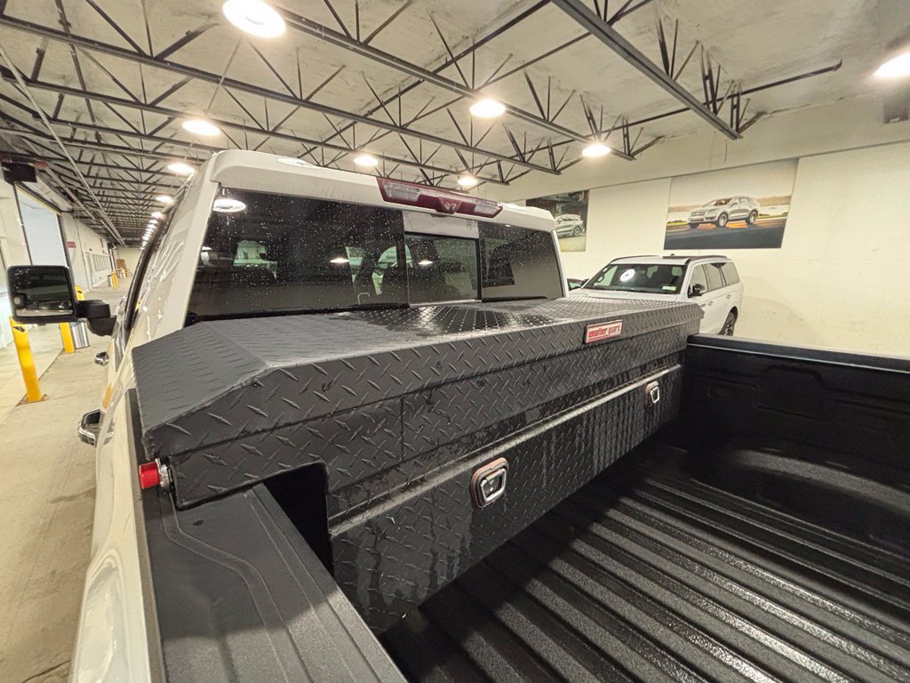 Used 2021 GMC Sierra 3500 Denali w/ Denali Ultimate Package AWD/4WD image 29
