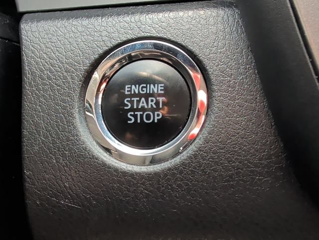 Used 2022 Toyota Camry XSE FWD image 19